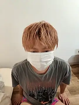 Snapshot of kaisei_ chatting on May 15, 2026, 8:51 pm kaisei online show from May 15, 2026, 8:51 pm
