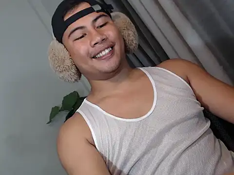 Snapshot of beraldick chatting on March 11, 2026, 5:45 am beraldick online show from March 11, 2026, 5:45 am