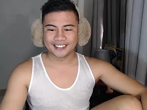 Snapshot of beraldick chatting on March 5, 2026, 11:21 pm beraldick online show from March 5, 2026, 11:21 pm