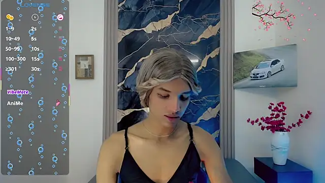 Samantha Ortega  online show from April 23, 2026, 11:27 am