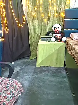 alinaarora online show from May 1, 2026, 5:51 pm