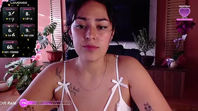 Snapshot of Iris_colette chatting on April 7, 2026, 10:11 pm Iris colette online show from April 7, 2026, 10:11 pm