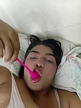 Snapshot of angela_sex_x chatting on March 5, 2026, 12:18 am angela sex x online show from March 5, 2026, 12:18 am