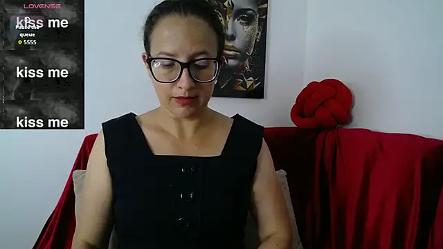 Snapshot of sara_marrisson chatting on May 29, 2026, 8:48 pm sara marrisson online show from May 29, 2026, 8:48 pm