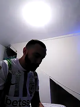 diamon123ESTE online show from February 5, 2026, 3:13 am