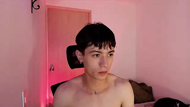 Snapshot of slowburnmystic chatting on August 6, 2026, 2:17 am slowburnmystic online show from August 6, 2026, 2:17 am
