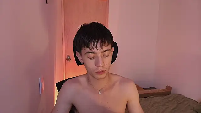 Snapshot of slowburnmystic chatting on July 26, 2026, 3:35 am slowburnmystic online show from July 26, 2026, 3:35 am