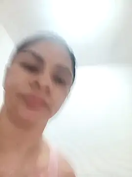 luna pinky online show from March 11, 2026, 2:33 pm