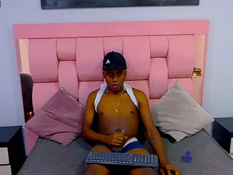 Yander 0 online show from February 2, 2026, 12:26 pm