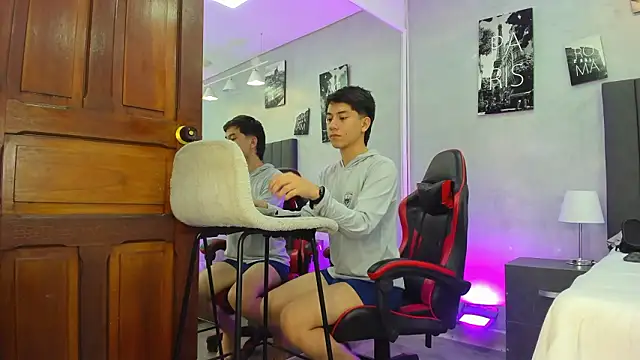 Raphael Nyon online show from March 1, 2026, 3:50 am