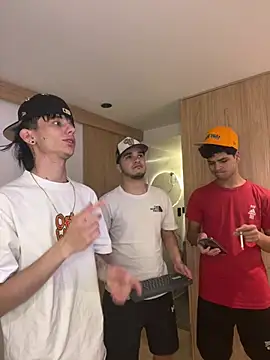 TheBatMansion online show from March 3, 2026, 5:14 am