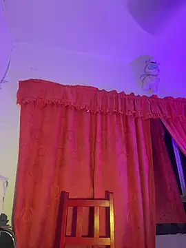 Snapshot of mariana_doll2 chatting on March 18, 2026, 11:48 pm mariana doll2 online show from March 18, 2026, 11:48 pm