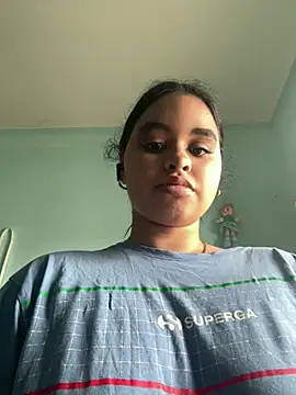 Aloyenita online show from May 10, 2026, 10:41 am