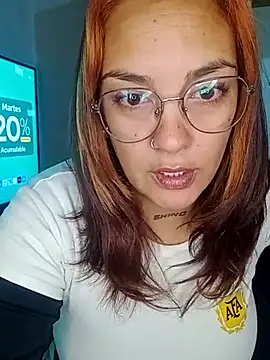 Snapshot of kuramaqueen chatting on May 24, 2026, 3:39 am kuramaqueen online show from May 24, 2026, 3:39 am
