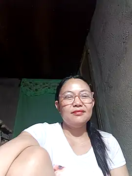 hotpinay 45 online show from March 8, 2026, 3:32 am