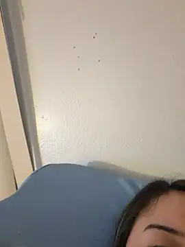 sexyymamilove online show from February 3, 2026, 6:22 am