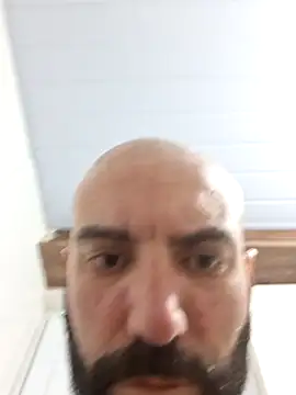 Snapshot of Robsonitj90 chatting on July 1, 2026, 10:43 pm Robsonitj90 online show from July 1, 2026, 10:43 pm