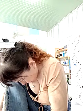 Ana-love2026 online show from February 11, 2026, 3:28 am