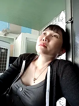 Ana-love2026 online show from March 13, 2026, 2:27 am