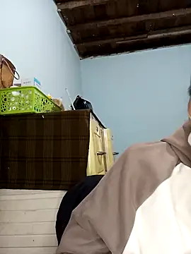 Daisy-lusia2026 online show from May 4, 2026, 2:09 pm