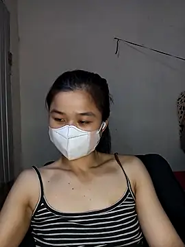 Daisy-lusia2026 online show from April 30, 2026, 2:13 pm