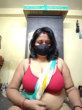 Curvy Trisha online show from June 16, 2026, 3:23 pm