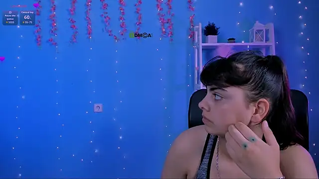 Snapshot of eira_mouse chatting on July 14, 2026, 10:21 am eira mouse online show from July 14, 2026, 10:21 am