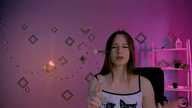 Snapshot of eira_mouse chatting on June 3, 2026, 9:21 am eira mouse online show from June 3, 2026, 9:21 am
