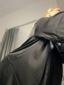 BlondeDoll  online show from February 9, 2026, 5:27 am