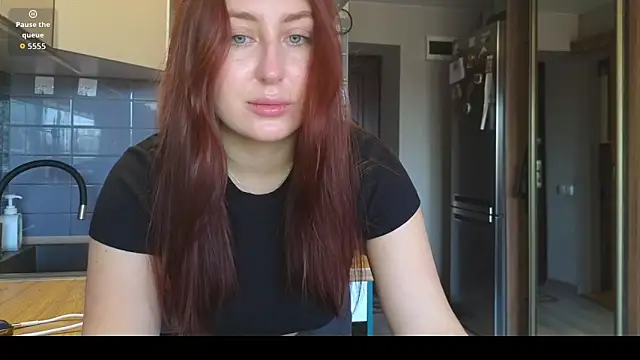 Snapshot of EvangelinFox chatting on March 23, 2026, 11:43 am EvangelinFox online show from March 23, 2026, 11:43 am