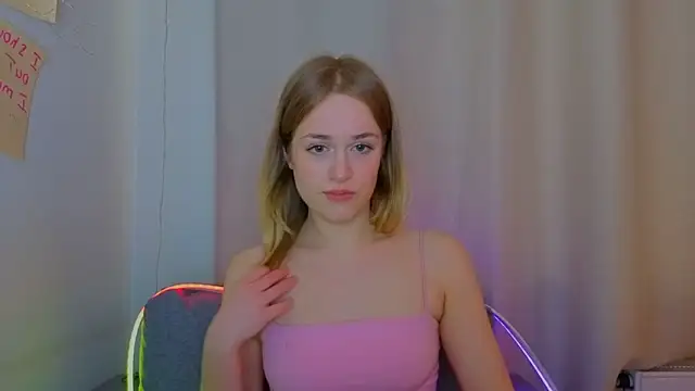 AnneRiver online show from March 31, 2026, 1:46 pm