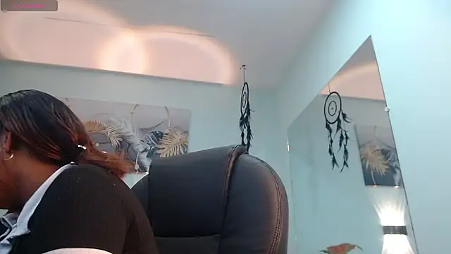 Mariannadalls online show from February 4, 2026, 7:42 pm