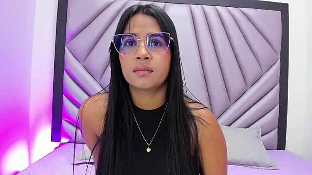 Shirleytaylor- online show from June 18, 2026, 11:48 am