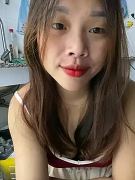 Snapshot of Emxinhka1 chatting on July 19, 2026, 12:52 am Emxinhka1 online show from July 19, 2026, 12:52 am