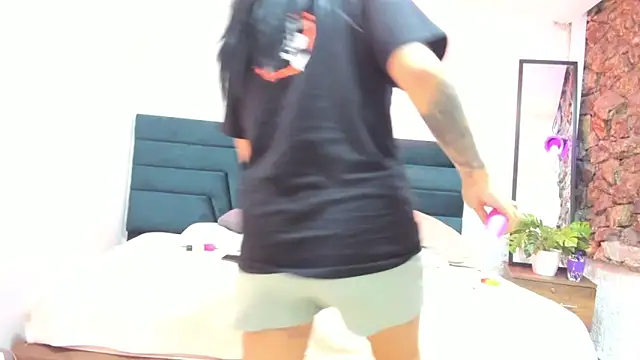 Dahliablack online show from January 31, 2026, 7:12 pm