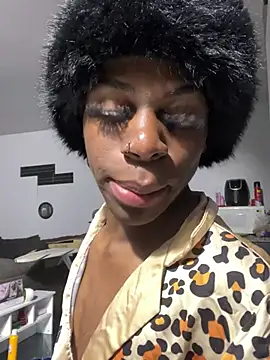 Snapshot of Blacknraw chatting on February 27, 2026, 10:59 am Blacknraw online show from February 27, 2026, 10:59 am