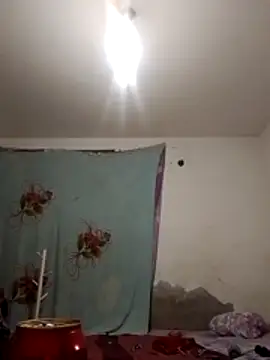 Loiraput09AZ online show from February 19, 2026, 6:54 am