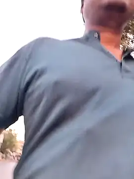 Snapshot of Bengal_Tiger420 chatting on March 5, 2026, 1:35 am Bengal Tiger420 online show from March 5, 2026, 1:35 am