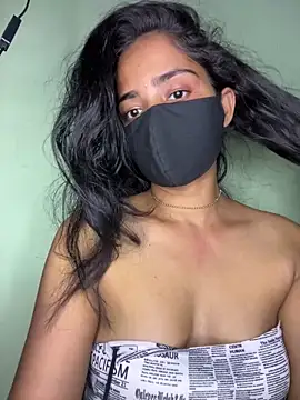 Snapshot of harshali_2012 chatting on March 19, 2026, 11:10 am harshali 2012 online show from March 19, 2026, 11:10 am