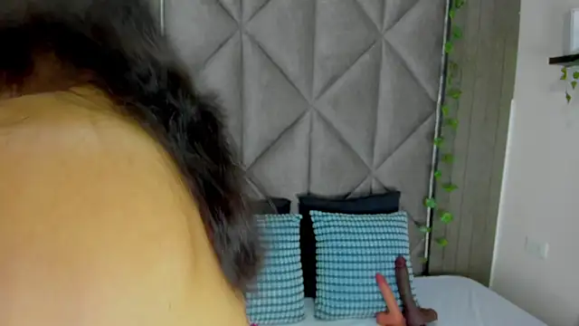 AnnieRouse   online show from July 23, 2026, 12:24 pm