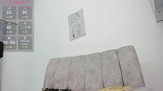 Snapshot of velvetluna_ chatting on June 4, 2026, 2:11 pm velvetluna online show from June 4, 2026, 2:11 pm