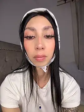 Snapshot of Nicky444k chatting on March 7, 2026, 12:06 am Nicky444k online show from March 7, 2026, 12:06 am