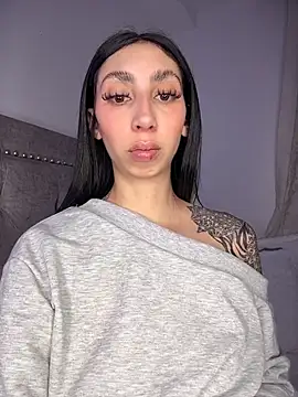 Snapshot of Nicky444k chatting on March 18, 2026, 7:11 am Nicky444k online show from March 18, 2026, 7:11 am