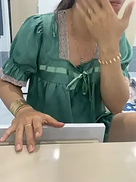 Snapshot of Baby-lovely69 chatting on June 16, 2026, 11:38 pm Baby-lovely69 online show from June 16, 2026, 11:38 pm