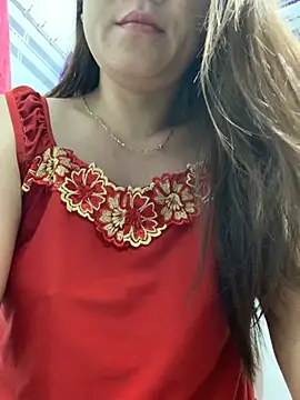Snapshot of Baby-lovely69 chatting on July 18, 2026, 11:35 pm Baby-lovely69 online show from July 18, 2026, 11:35 pm