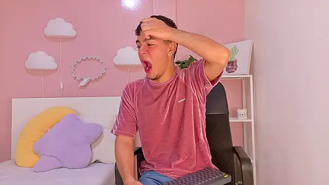 Duolistt   online show from February 2, 2026, 11:31 am