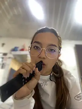 Dahila silk online show from February 6, 2026, 6:48 pm