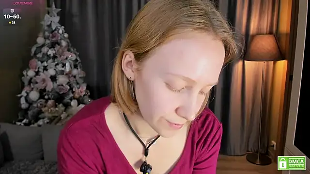Cutie Ellis online show from May 5, 2026, 9:34 am