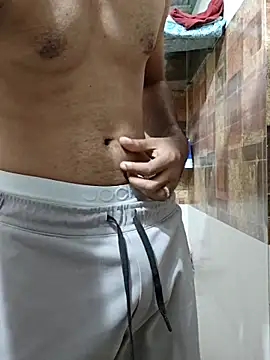 smit4299 online show from February 3, 2026, 4:21 am