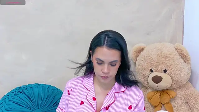 Snapshot of AndiVasquez chatting on May 25, 2026, 10:03 am AndiVasquez online show from May 25, 2026, 10:03 am